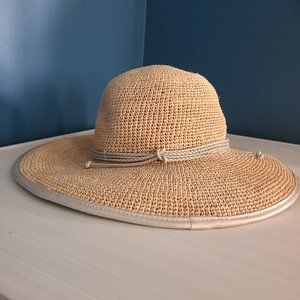 Vera Bradley Straw Hat